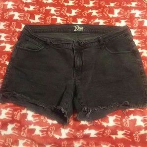 Old Navy Black Jean Shorts Size 16